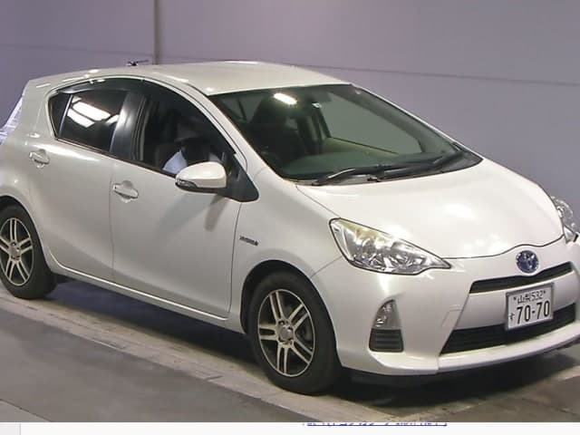 2012 TOYOTA AQUA, stock CI-150052