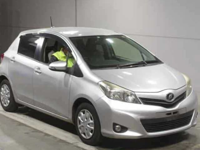 2012 TOYOTA VITZ, stock CI-150145