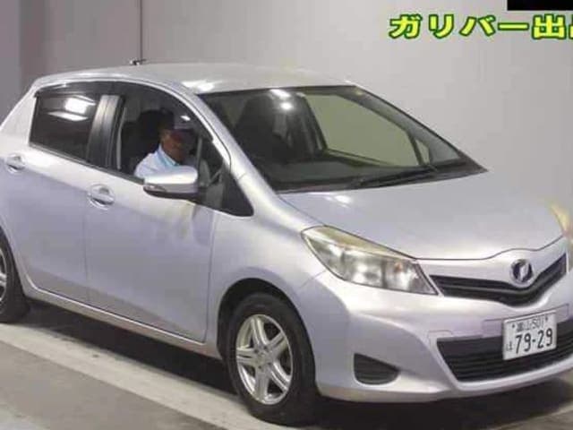 2012 TOYOTA VITZ, stock CI-150158