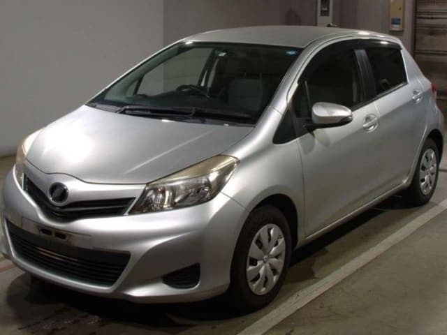 2013 TOYOTA VITZ, stock CI-150313