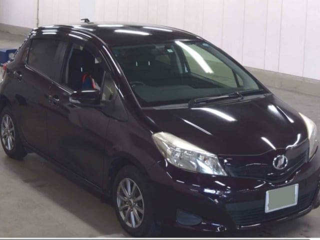 2013 TOYOTA VITZ, stock CI-150322