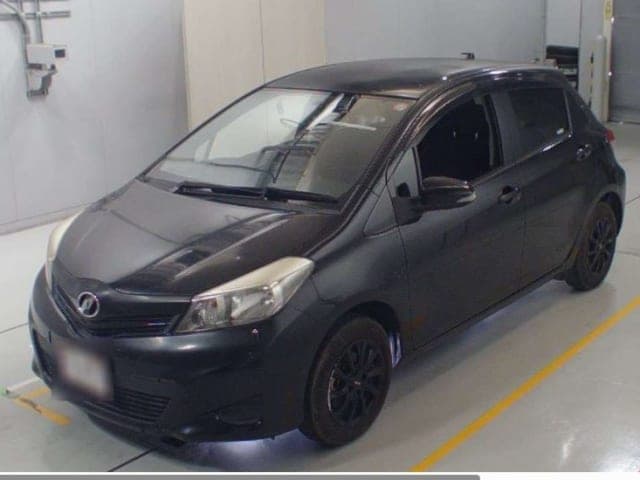 2013 TOYOTA VITZ, stock CI-150339