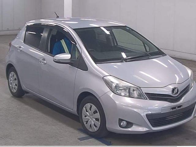 2013 TOYOTA VITZ, stock CI-150374