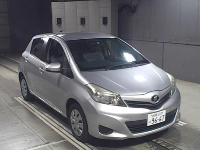 2012 TOYOTA VITZ, stock CI-150377